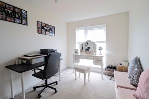 Bedroom- click for photo gallery